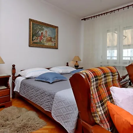 With Parking Space Lovran, Opatija - 23701 Apartmán Lovran