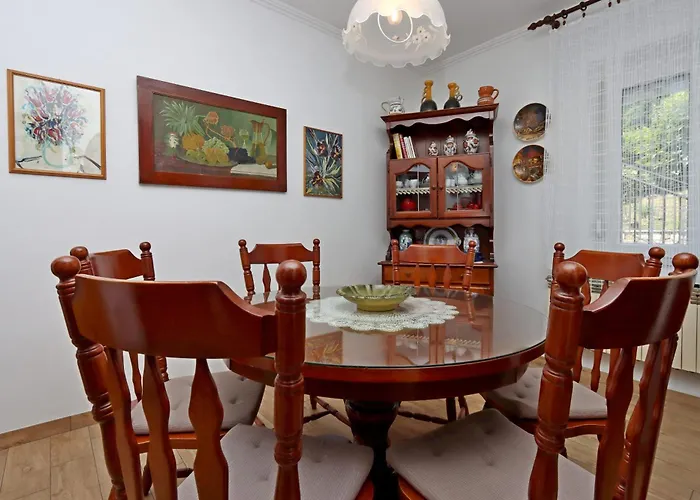 Apartamento With Parking Space Lovran, Opatija - 23701